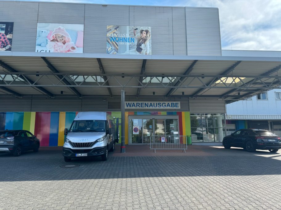 TRANSPORTARE Transporter Miete einen Transporter mit Fahrer Fahrerin Siegburg Bonn Köln Rhein Sieg