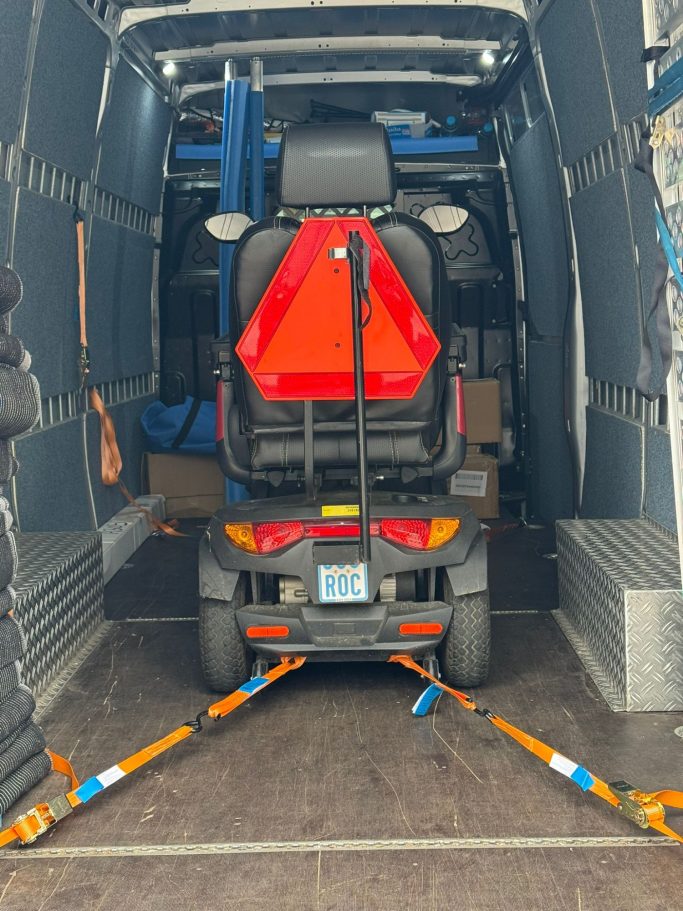 TRANSPORTARE Transporter Miete einen Transporter mit Fahrer Fahrerin Siegburg Bonn Köln Rhein Sieg