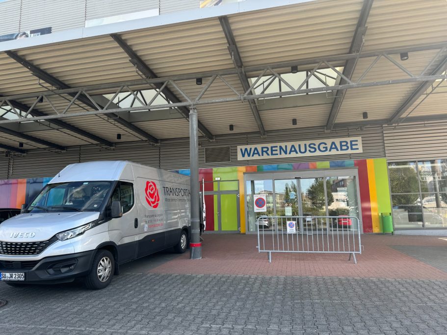 TRANSPORTARE Transporter Miete einen Transporter mit Fahrer Fahrerin Siegburg Bonn Köln Rhein Sieg